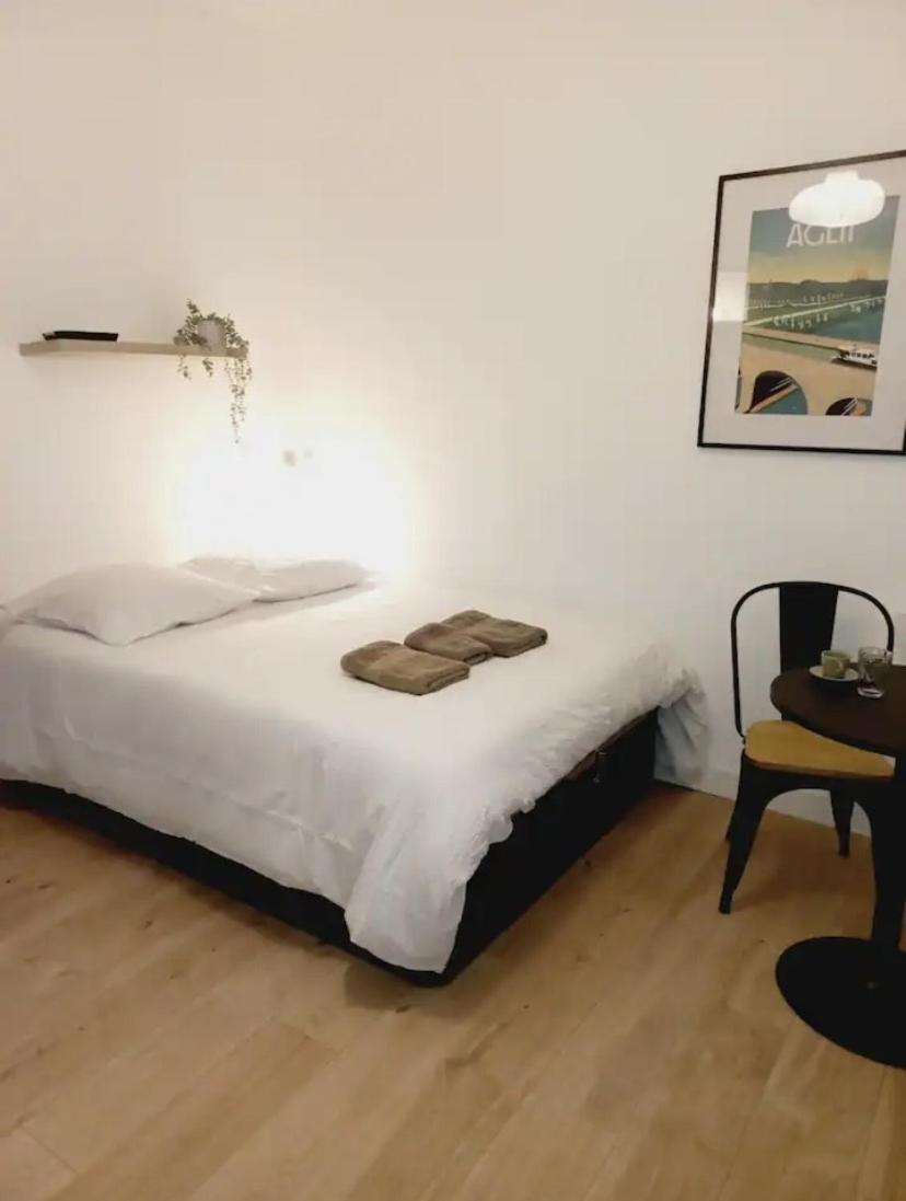 Appartement Le 29 Studieux, wifi, à 3min de la gare sncf à Agen Extérieur photo